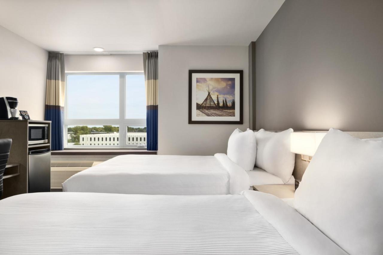 Microtel Inn & Suites By Wyndham Boisbriand Sainte-Thérèse-de-Blainville المظهر الخارجي الصورة